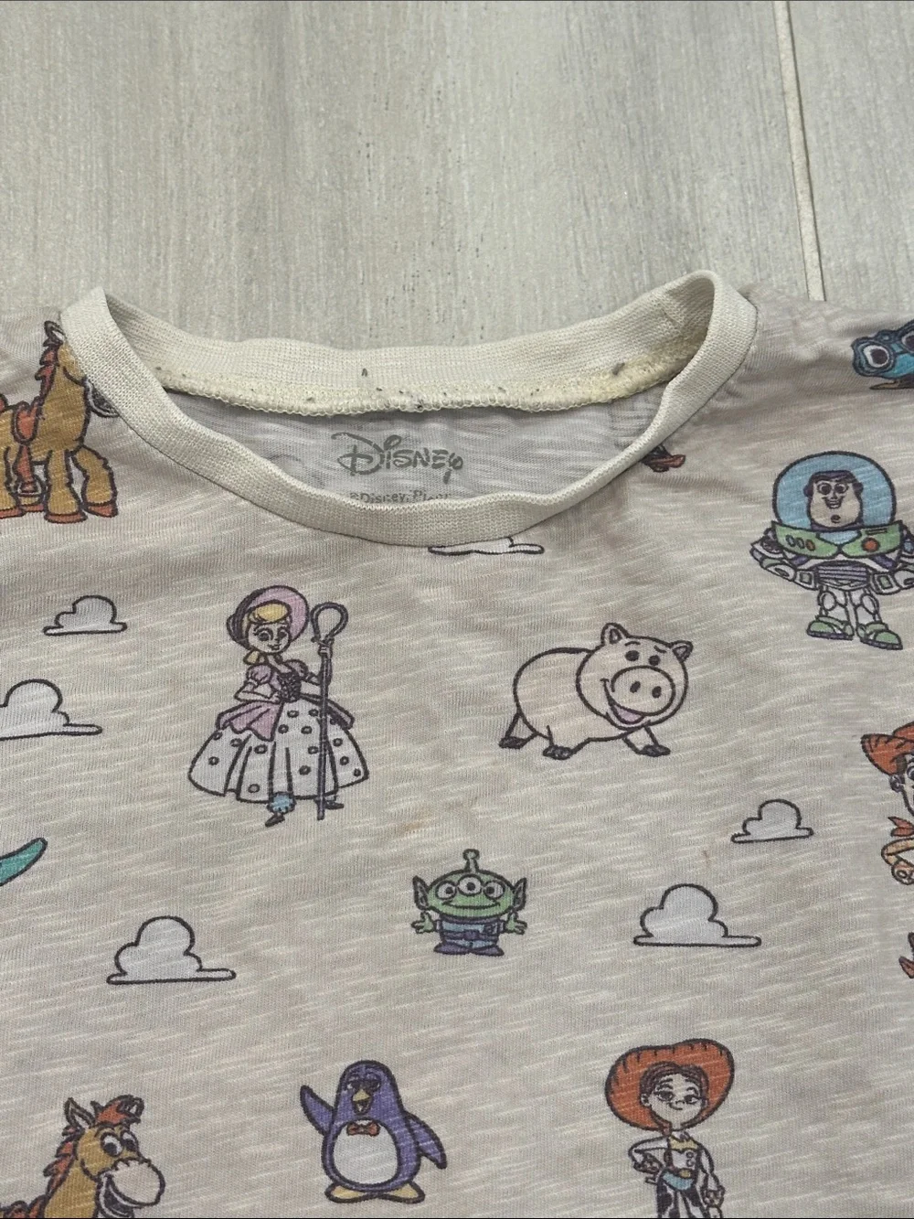 monica + andy 2T Disney Cream Short Sleeve Toy Story Woody Buzz Bullseye Tee